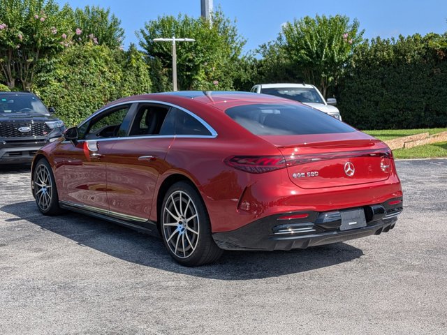 Used 2023 Mercedes-Benz EQS 580 4MATIC Sedan w/ Exclusive Trim Package image 9
