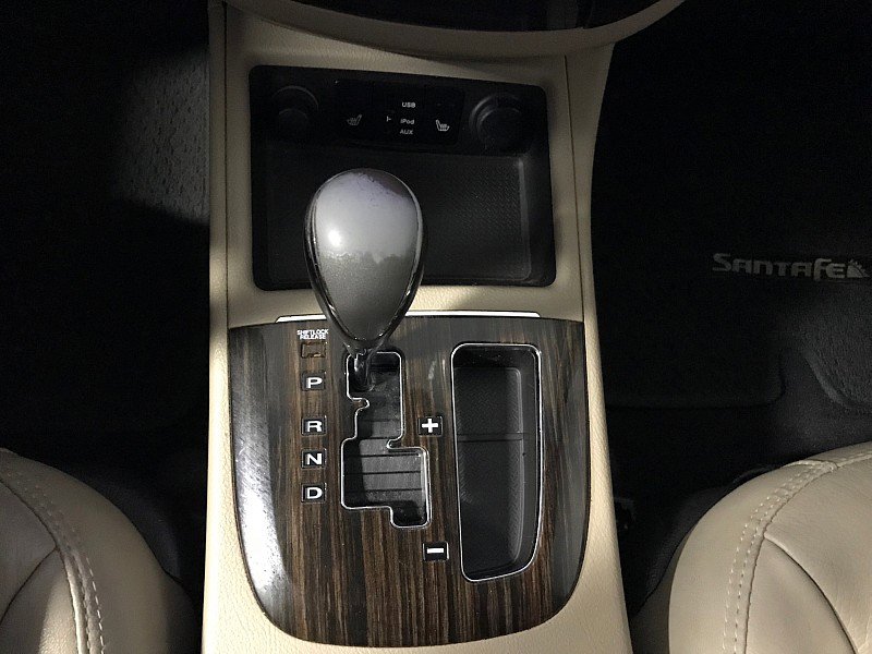 Used 2012 Hyundai Santa Fe Limited FWD image 30