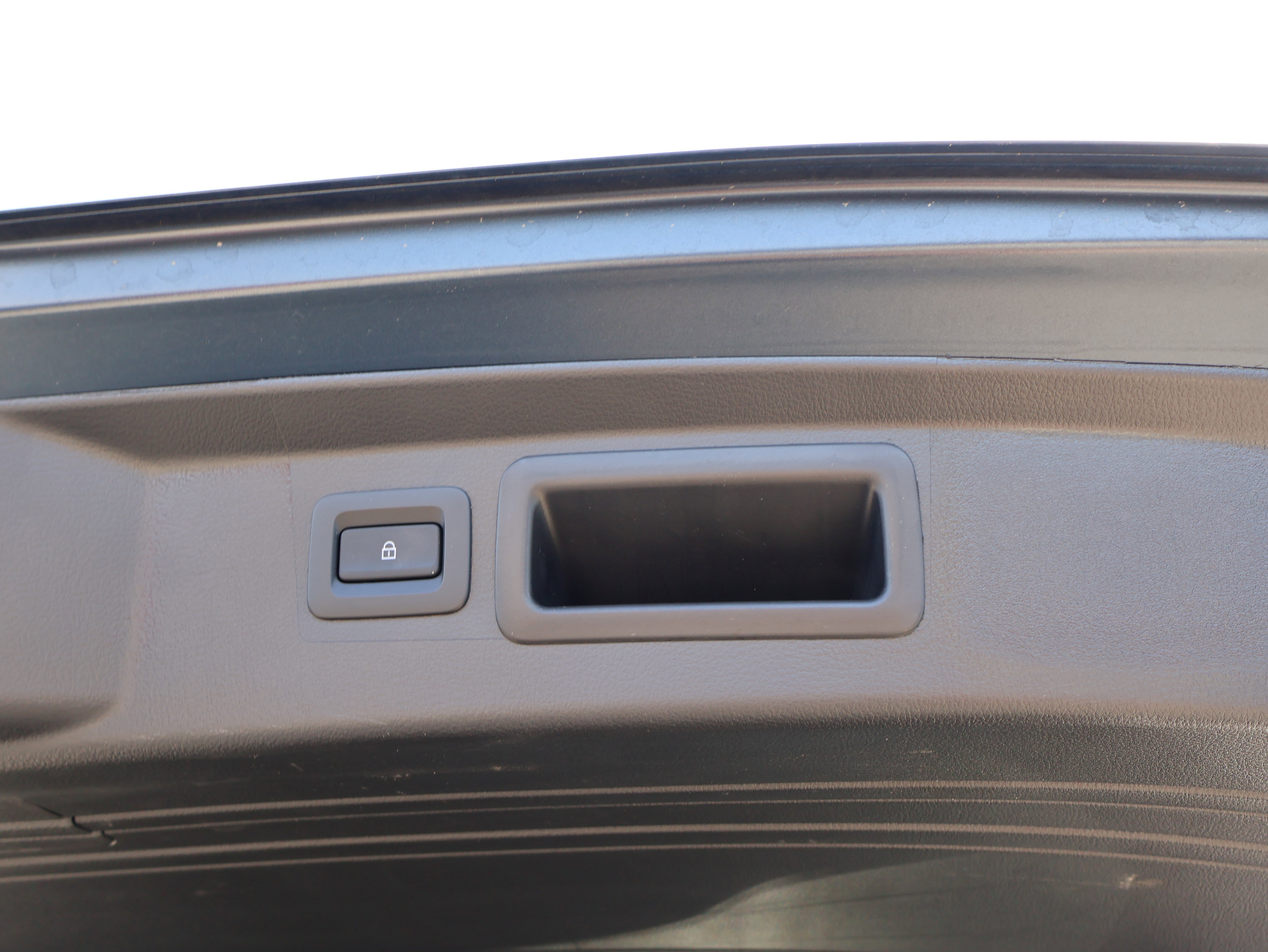 Certified 2025 MAZDA CX-50 AWD 2.5 S w/ Select Package image 20