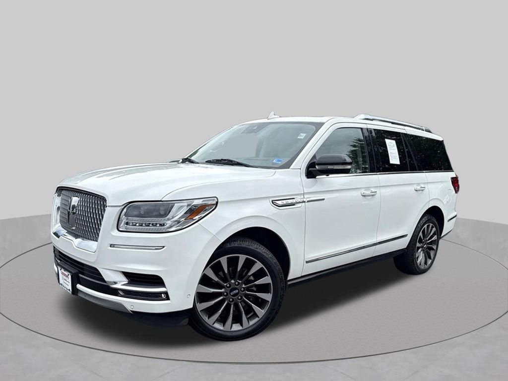 Used 2021 Lincoln Navigator Reserve w/ Luxury Package AWD/4WD image 3
