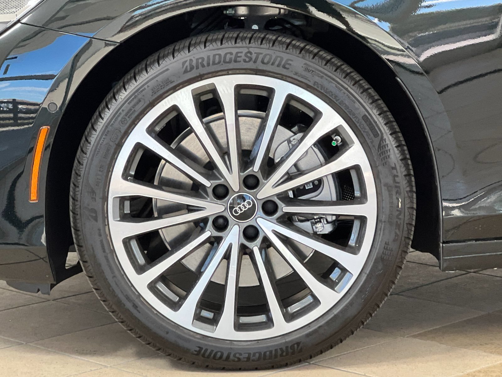 New 2026 Audi A6 Premium Plus AWD/4WD image 22