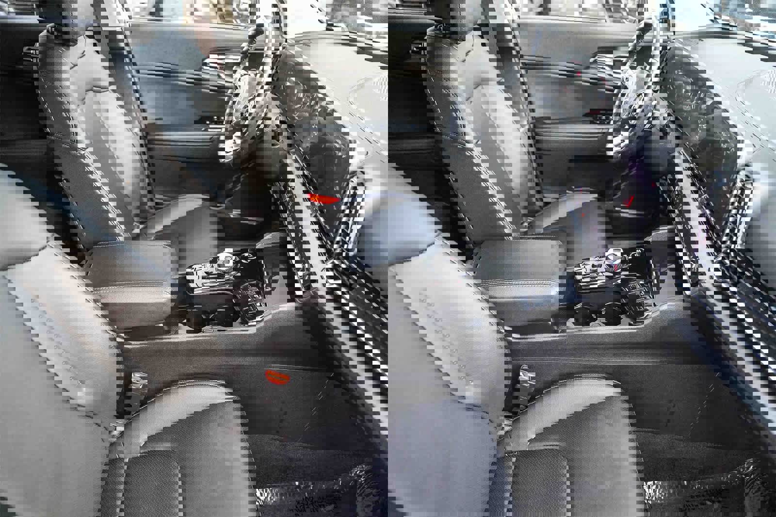 Used 2023 Kia Sportage EX image 15