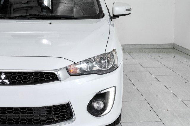 Used 2016 Mitsubishi Lancer ES FWD image 39