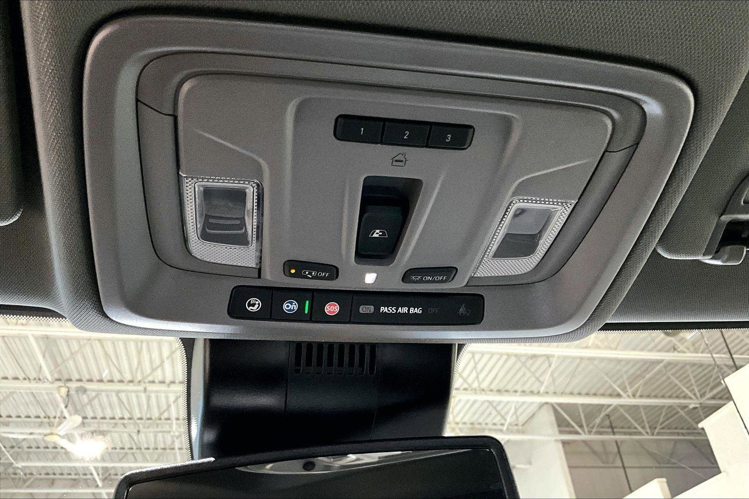 New 2026 GMC Sierra 1500 SLT w/ SLT Premium Plus Package image 21