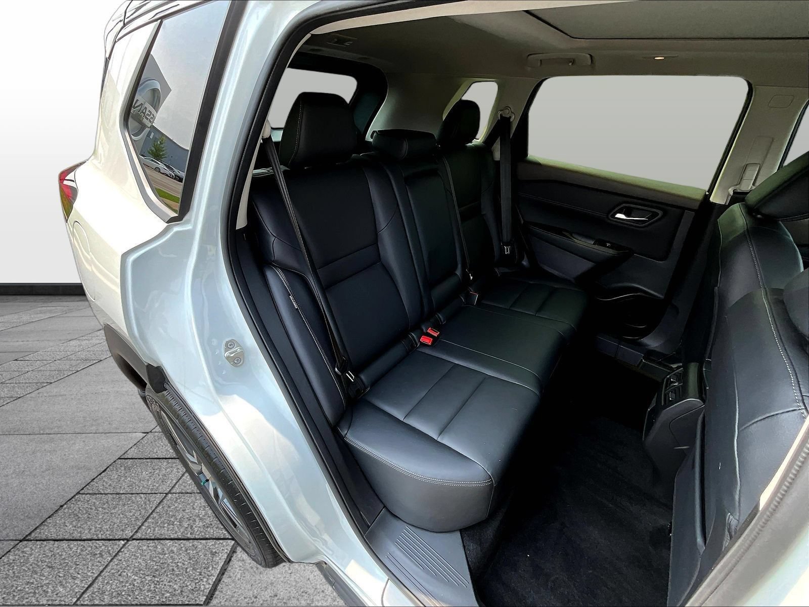 Certified 2023 Nissan Rogue SL AWD/4WD image 28