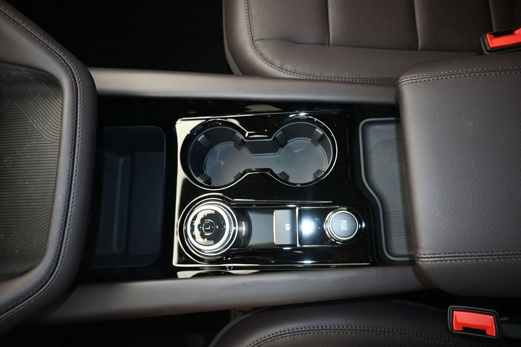 New 2026 Ford Explorer Platinum RWD image 19