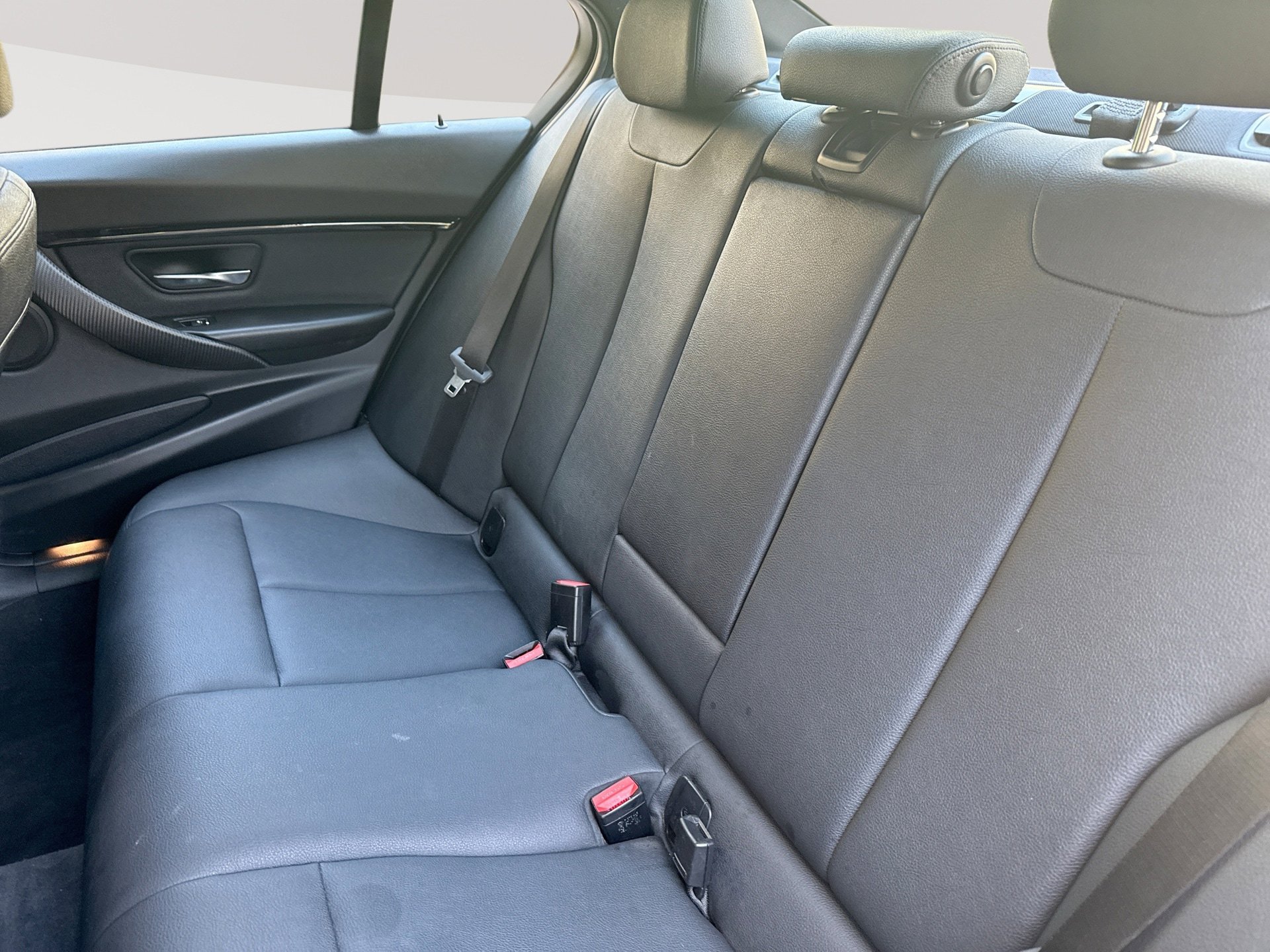 Used 2018 BMW 330i Sedan RWD image 27
