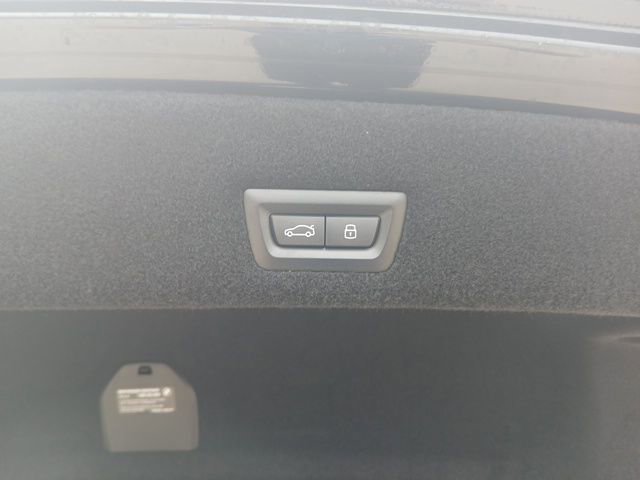 New 2025 BMW i7 xDrive60 AWD/4WD image 10