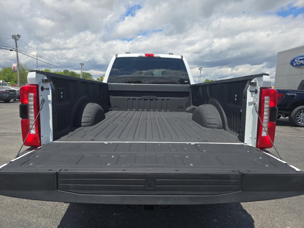 Used 2024 Ford F250 XL w/ 360-Degree Camera Package image 9