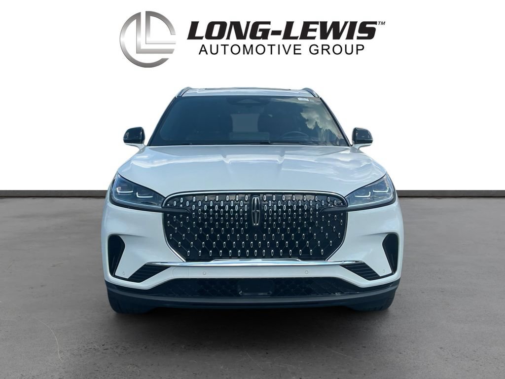 Certified 2026 Lincoln Aviator Reserve AWD/4WD image 11
