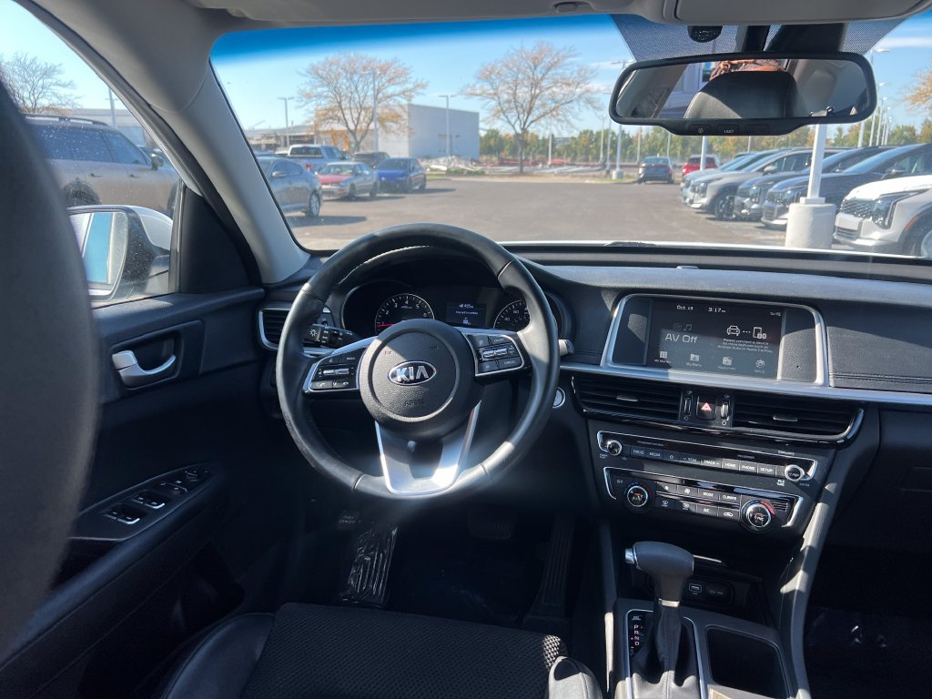 Used 2019 Kia Optima S FWD image 13