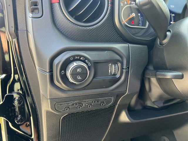 New 2025 Jeep Gladiator Rubicon image 14