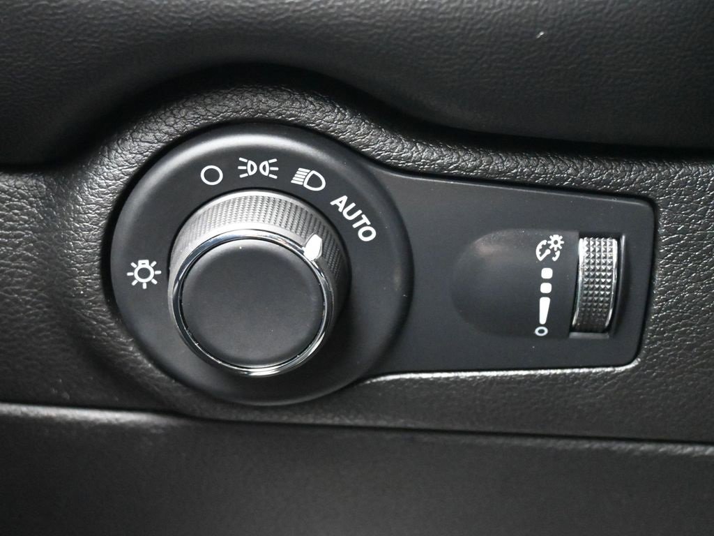 Certified 2024 Dodge Durango GT image 20