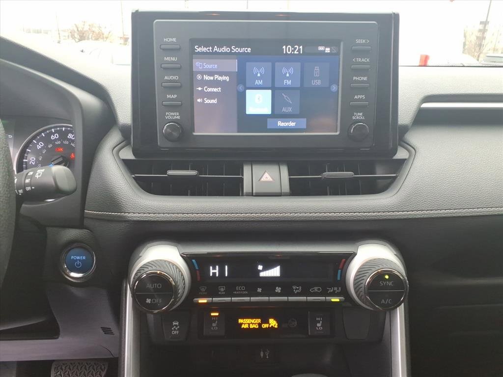 Used 2019 Toyota RAV4 XLE image 24