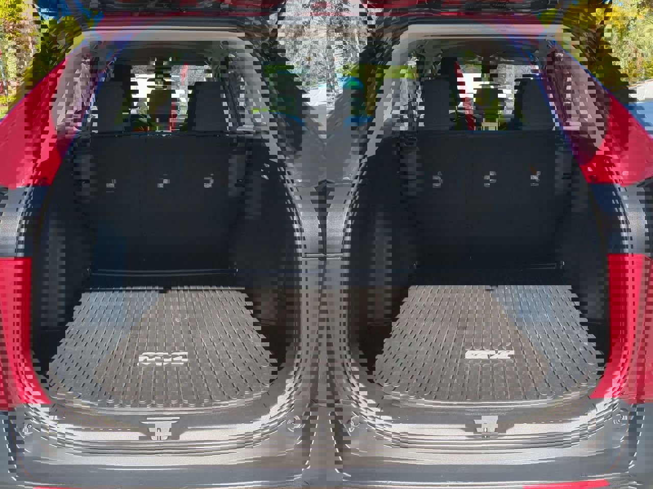 Used 2024 Toyota RAV4 LE image 12