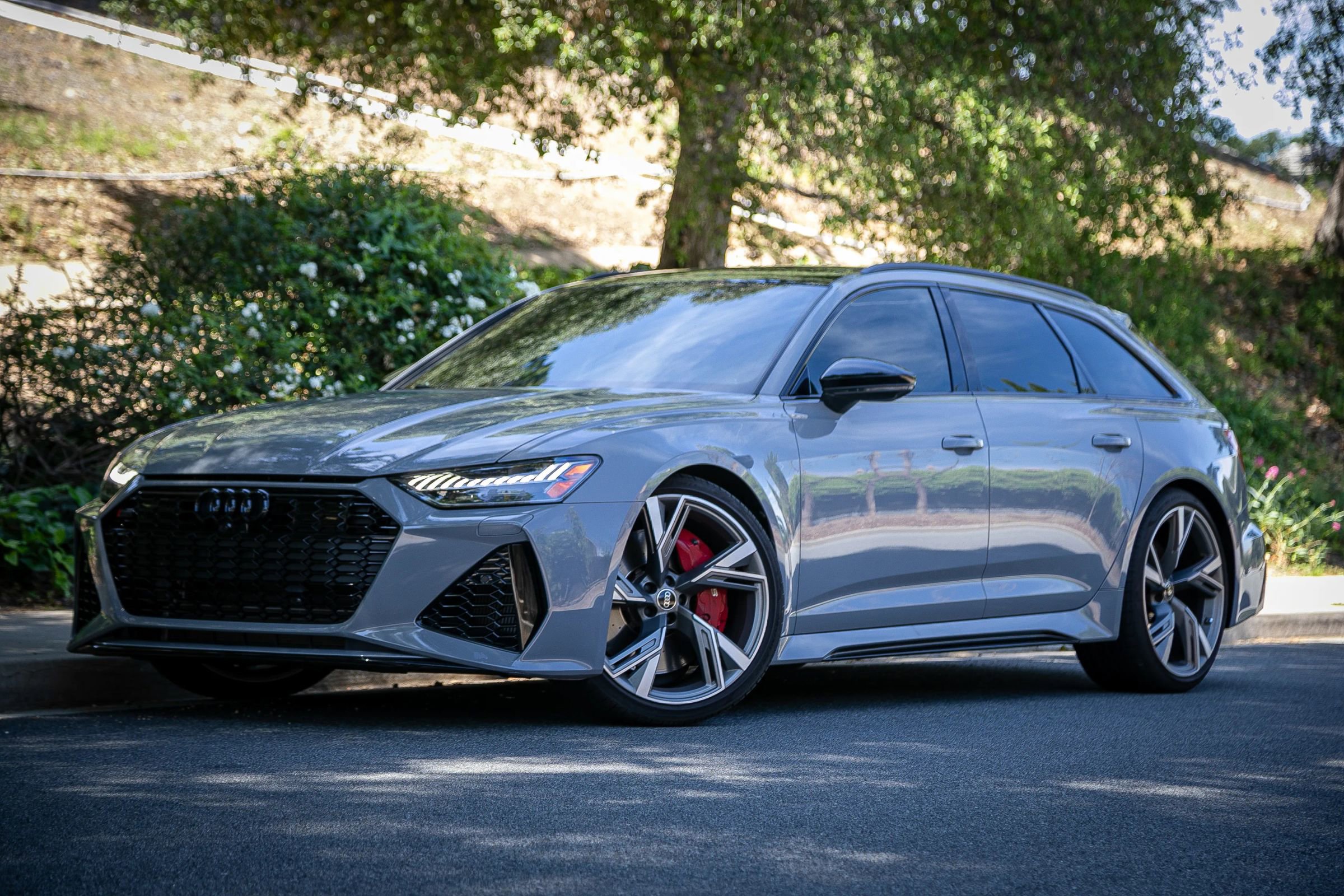 Used 2023 Audi RS 6 image 1