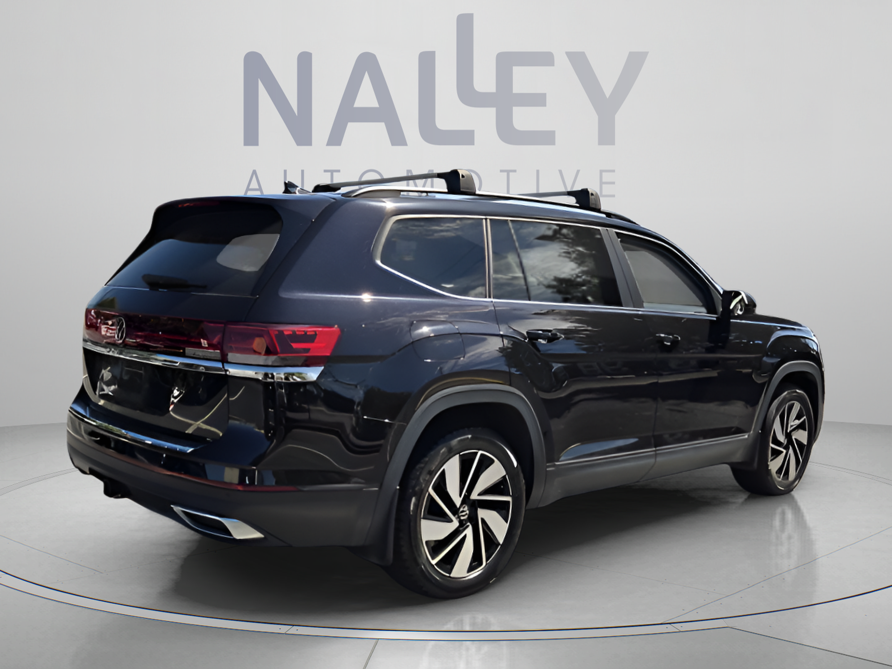 Used 2024 Volkswagen Atlas SE FWD image 5