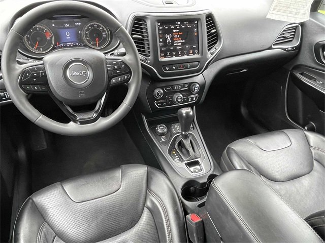 Used 2023 Jeep Cherokee Altitude Lux image 2