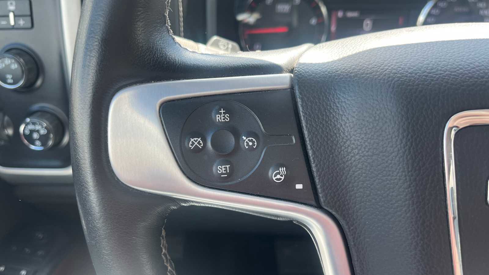 Used 2016 GMC Sierra 2500 SLT w/ Duramax Plus Package image 14