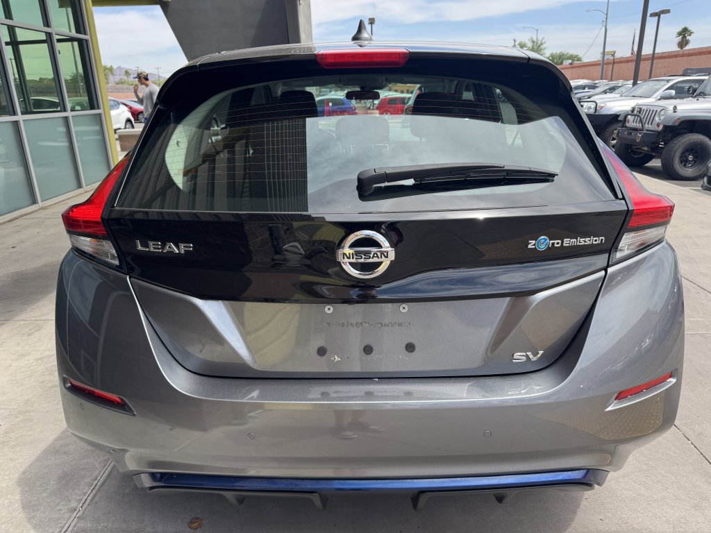 Used 2022 Nissan Leaf SV image 13