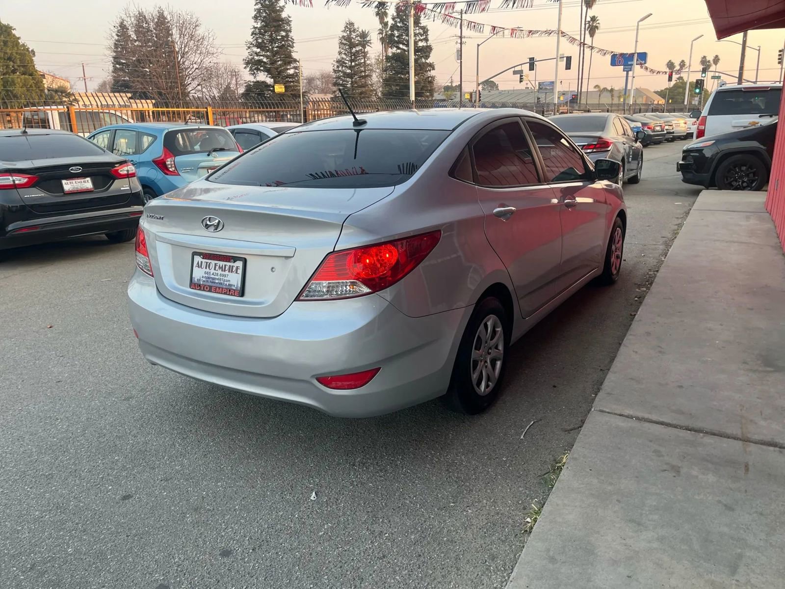 Used 2013 Hyundai Accent GLS image 5
