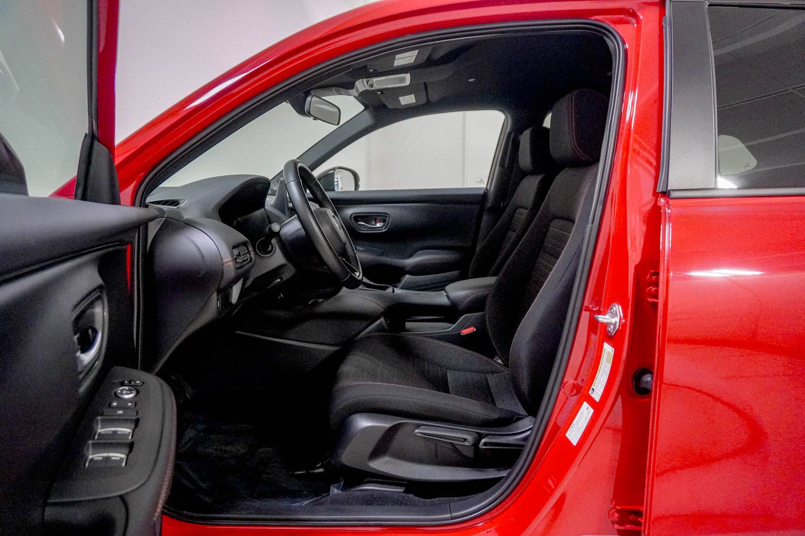 Certified 2026 Honda HR-V Sport image 19