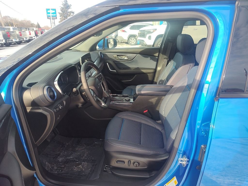 New 2026 Chevrolet Blazer RS w/ Driver Confidence II Package image 11