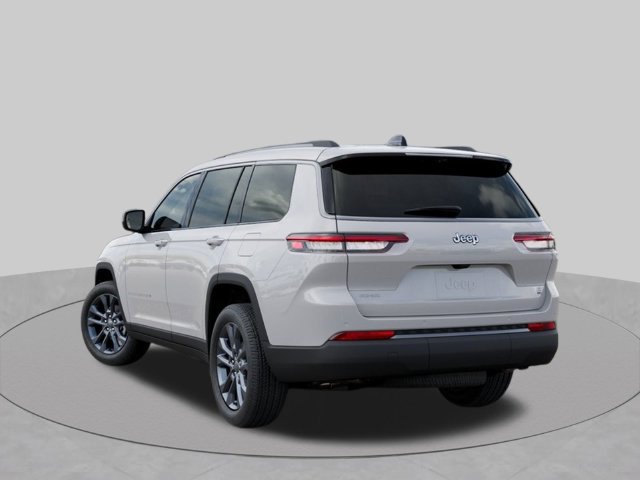 New 2026 Jeep Grand Cherokee L Limited AWD/4WD image 3