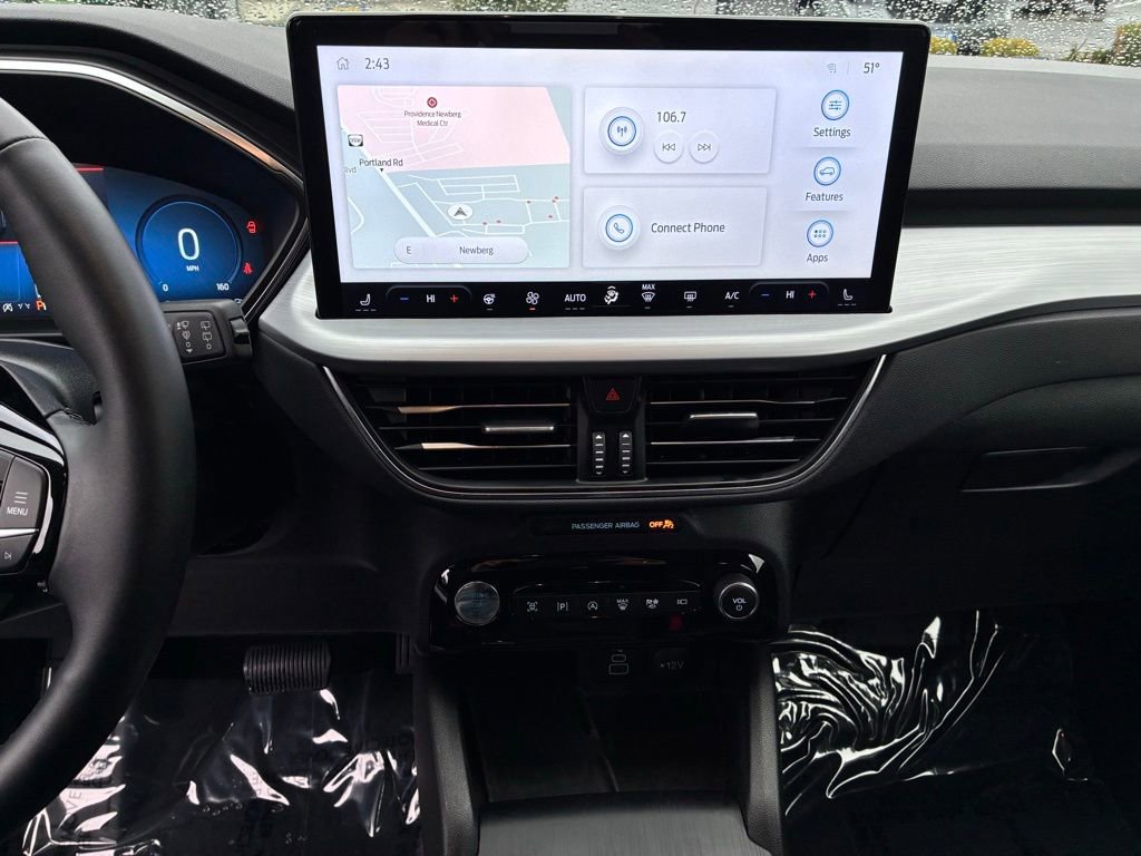 Used 2024 Ford Escape Platinum image 18