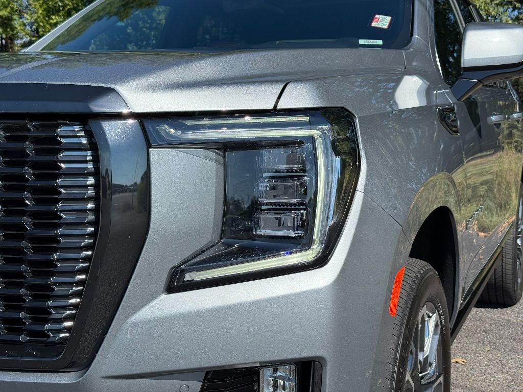 Used 2024 GMC Yukon Denali Ultimate image 15