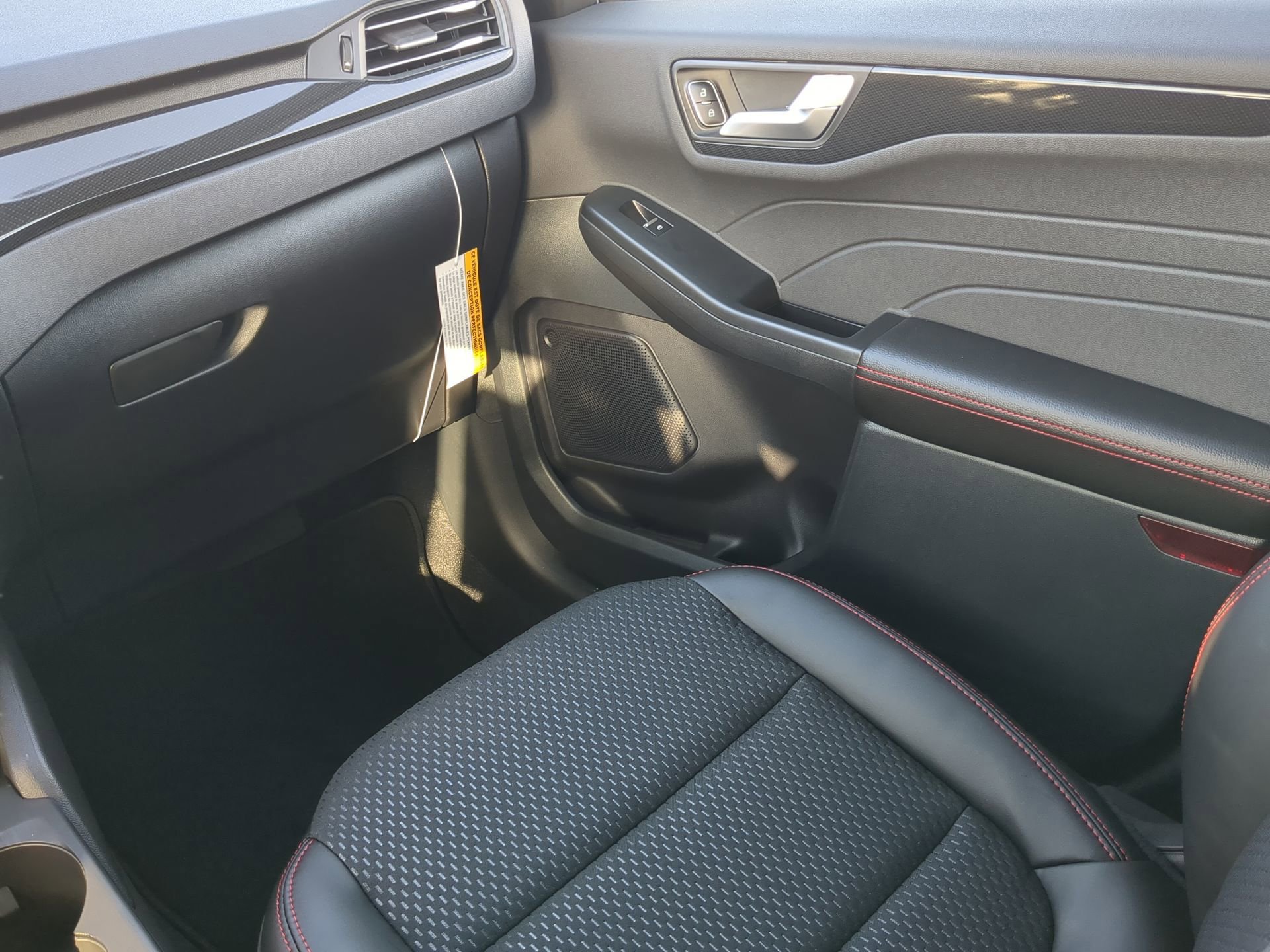 New 2026 Ford Escape ST-Line FWD image 48