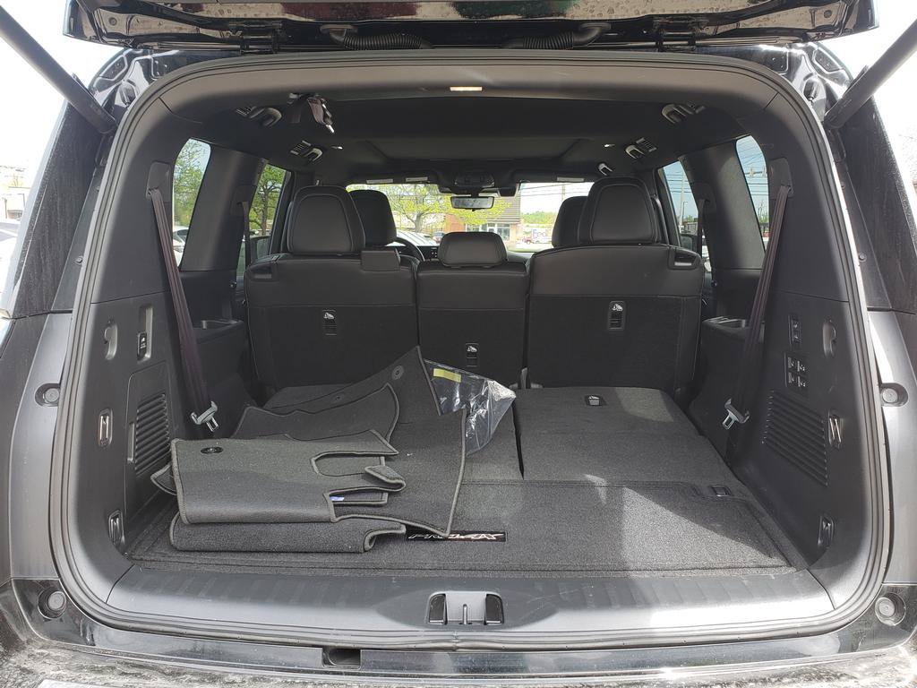 Certified 2025 Nissan Armada PRO-4X w/ Pro-4X Premium Package AWD/4WD image 9
