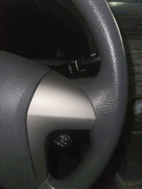 Used 2010 Toyota Camry LE image 17