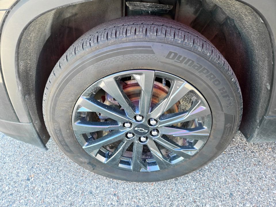 Used 2023 Chevrolet Traverse RS w/ LPO, Floor Liner Package image 37