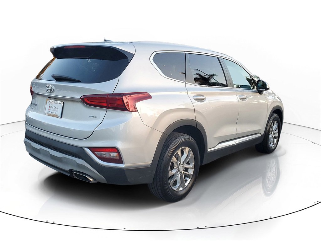 Used 2019 Hyundai Santa Fe SE image 6
