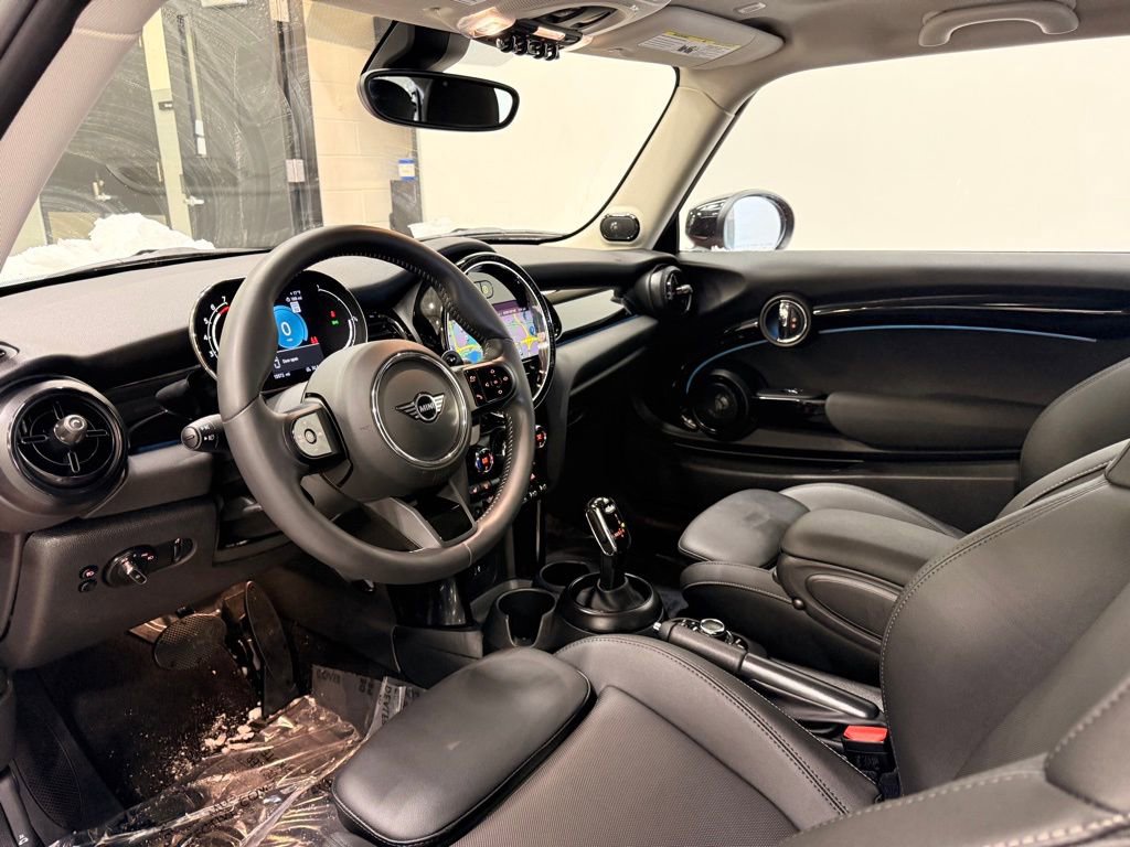 Certified 2024 MINI Cooper S image 11