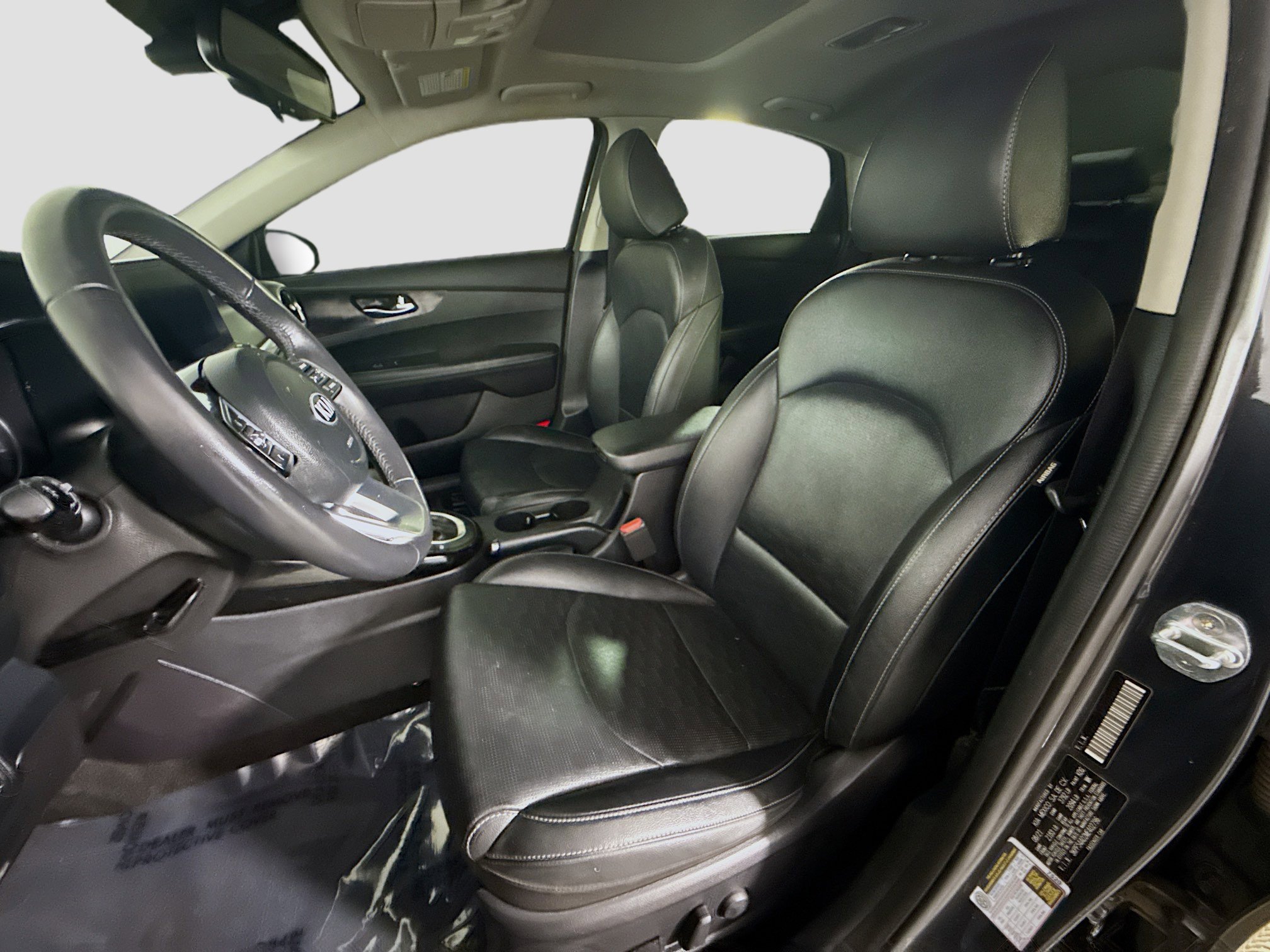 Used 2021 Kia Forte EX image 22