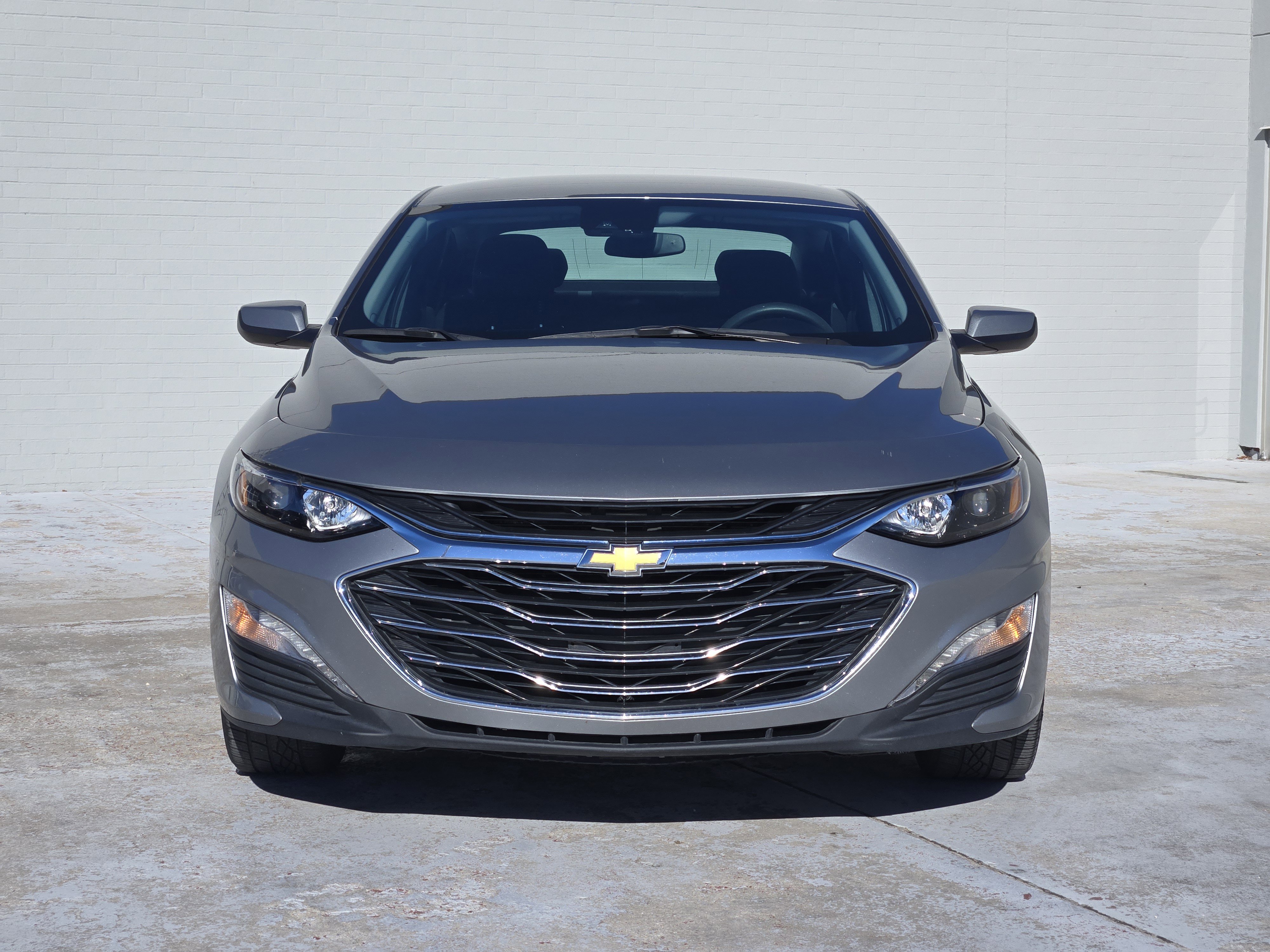 Used 2023 Chevrolet Malibu LT image 3