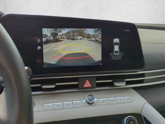 Certified 2021 Hyundai Elantra Limited image 13