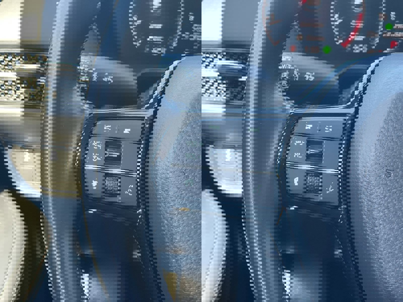 Certified 2024 Honda HR-V EX-L image 14