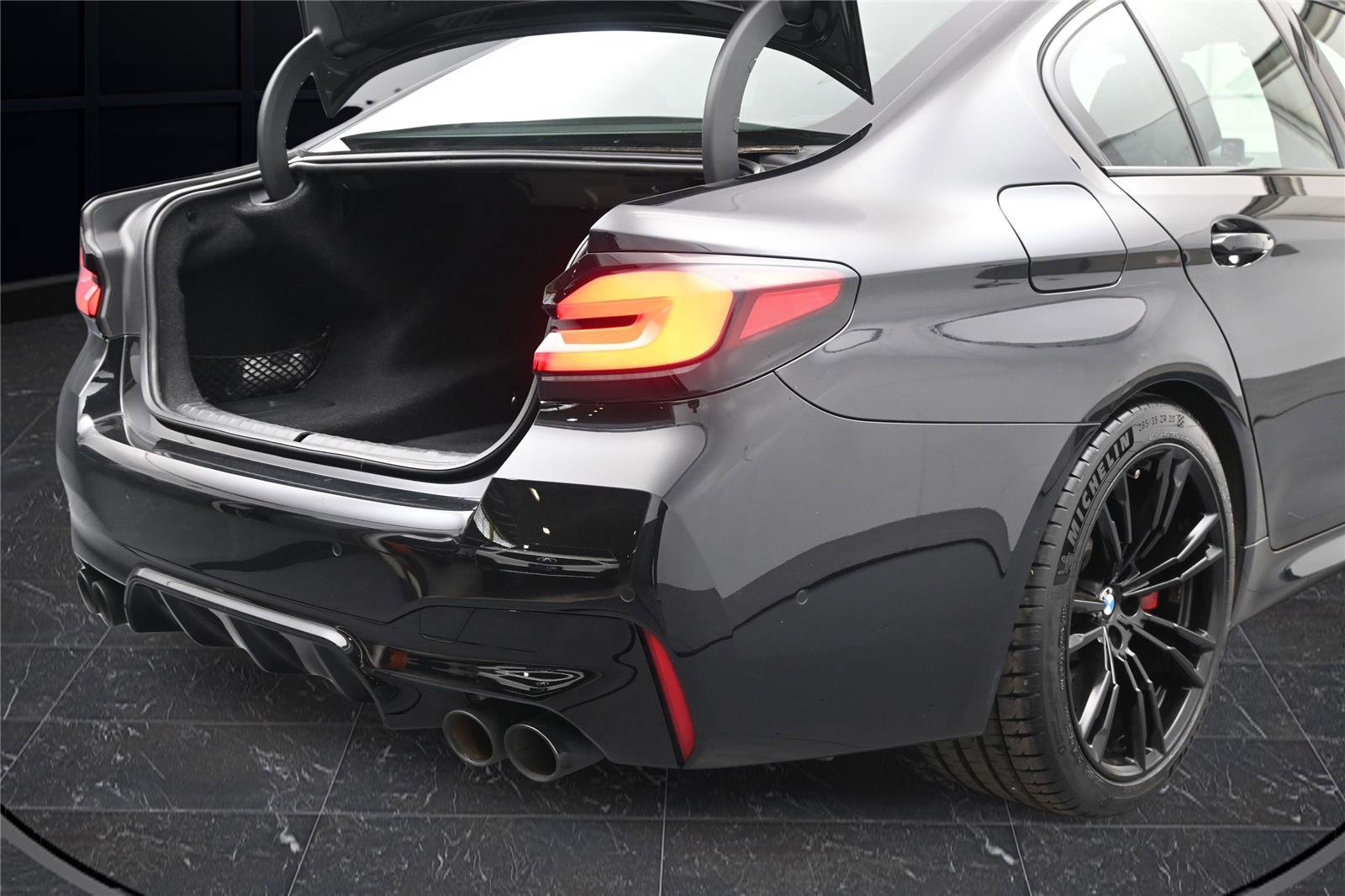 Used 2022 BMW M5 w/ Competition Package AWD/4WD image 16