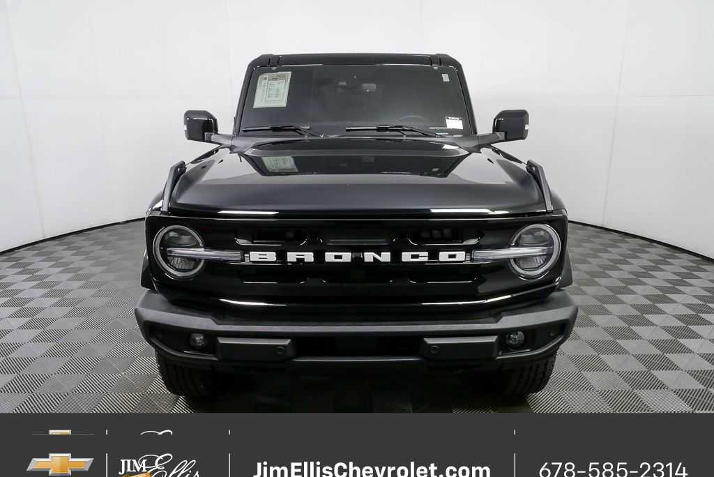 Used 2025 Ford Bronco Outer Banks image 34