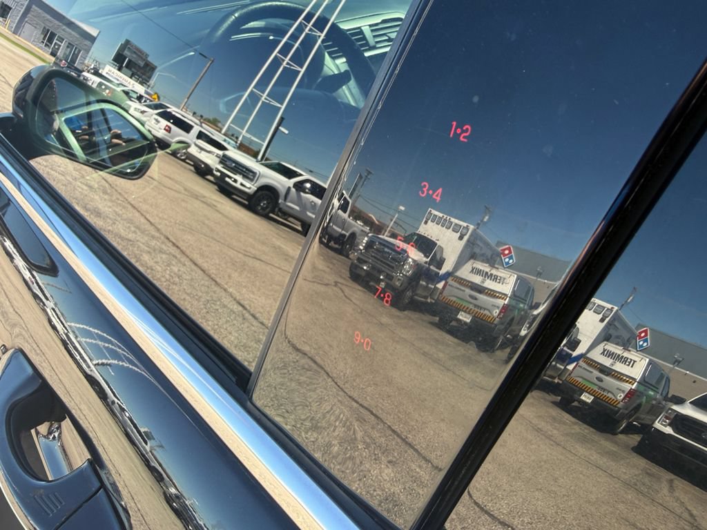 Used 2019 Ford Fusion SEL FWD image 11