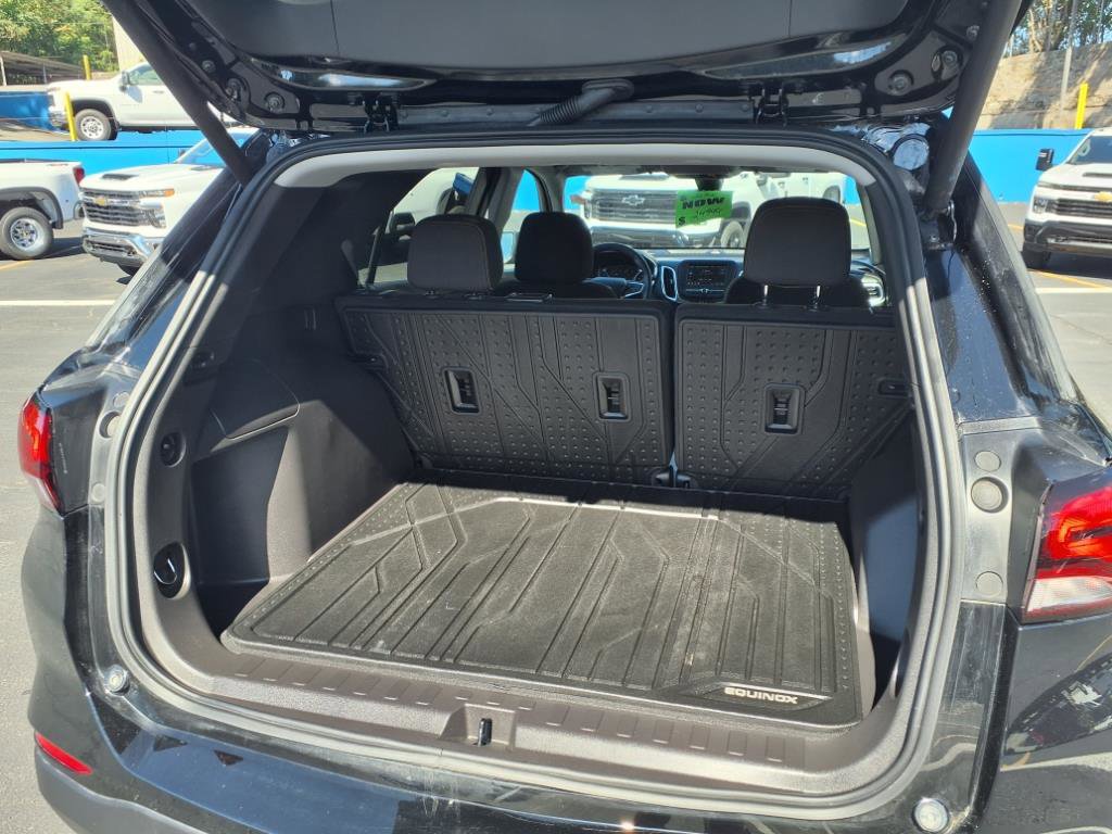 Used 2024 Chevrolet Equinox LT w/ LPO, Floor Liner Package image 10