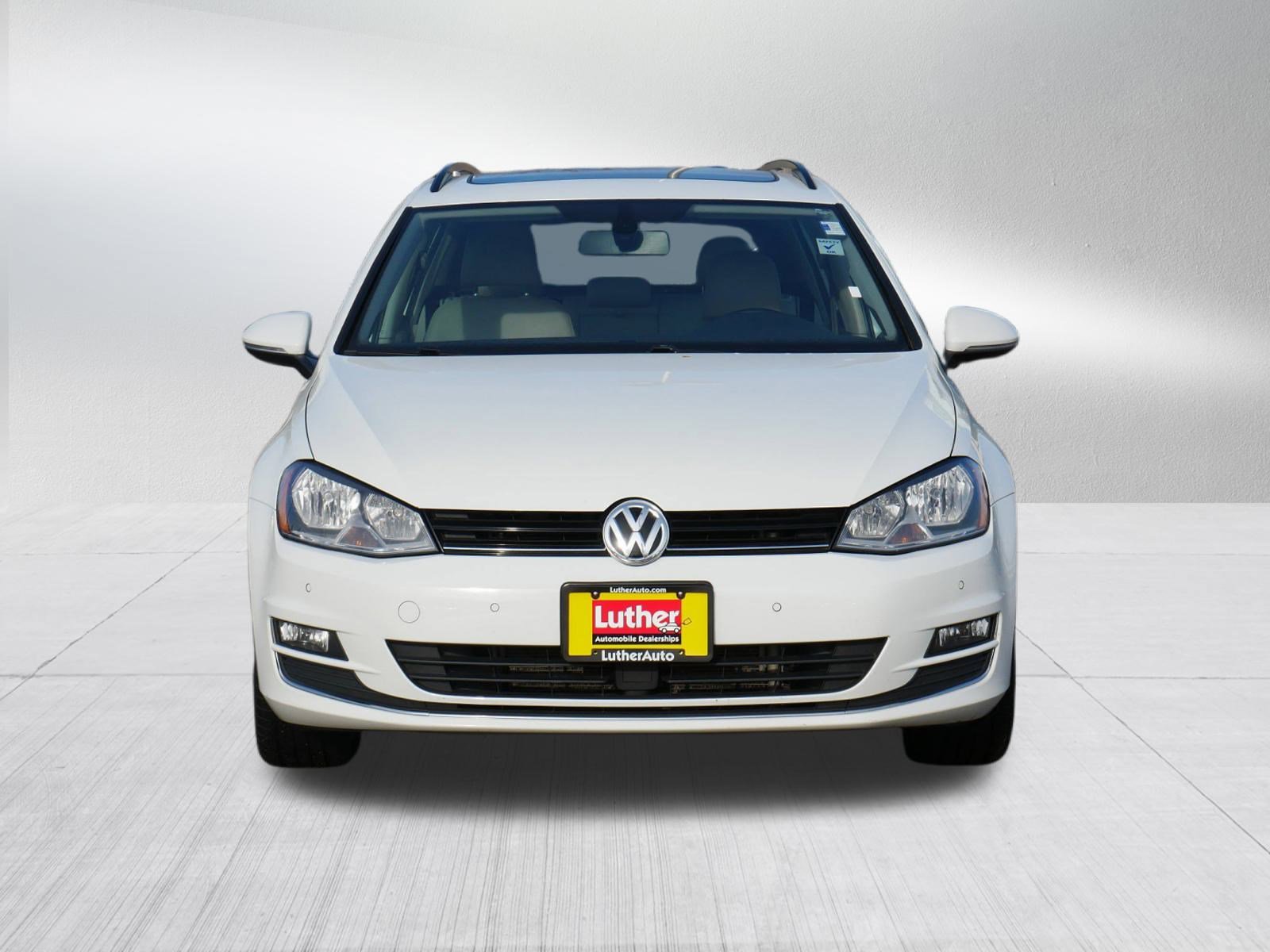 Used 2015 Volkswagen Golf SE video 2