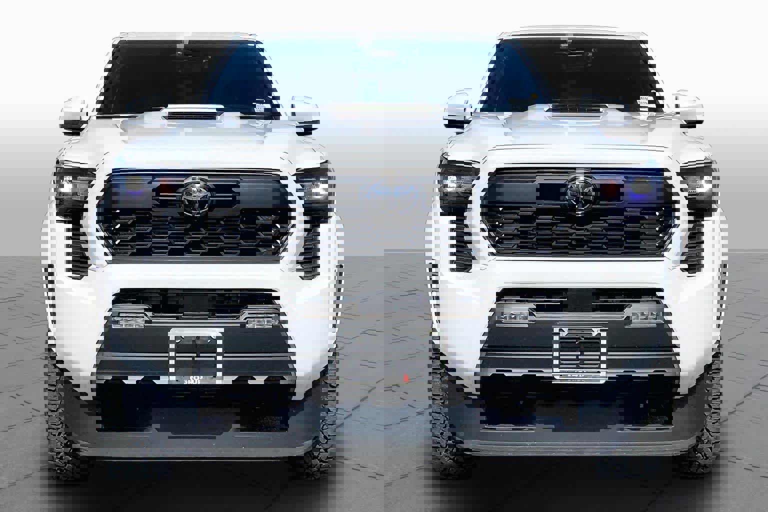 Used 2025 Toyota Tacoma TRD Sport image 4