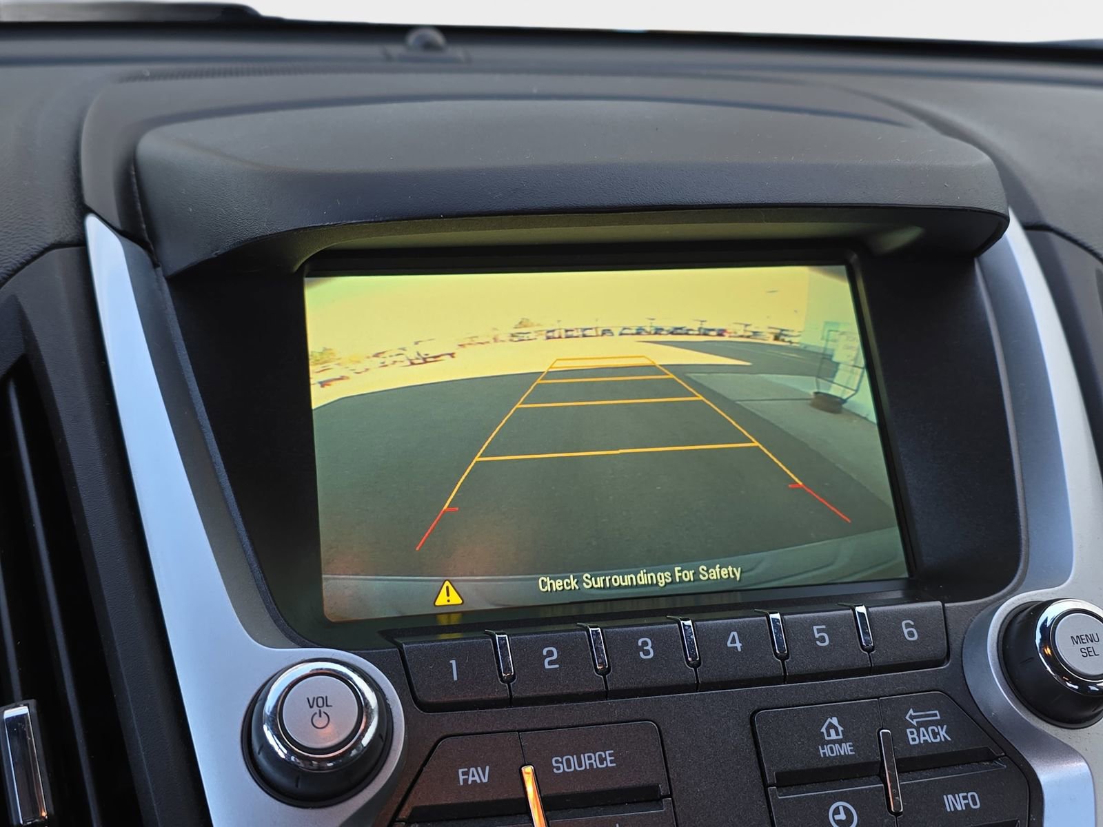 Used 2016 Chevrolet Equinox LT image 24