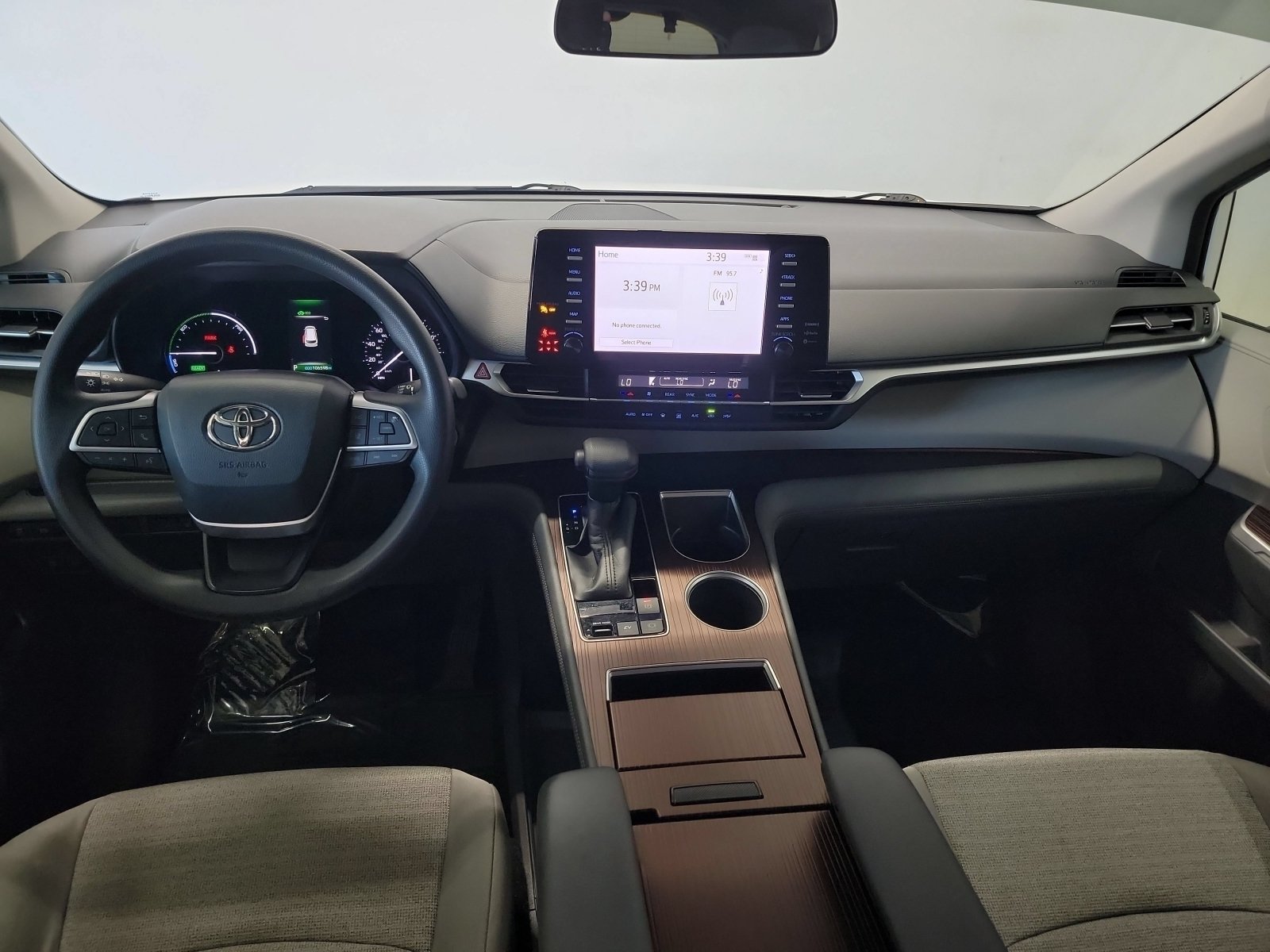 Used 2021 Toyota Sienna LE FWD image 15