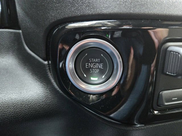 Used 2025 GMC Sierra 1500 Elevation image 35