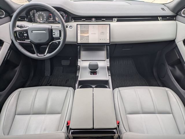 Used 2026 Land Rover Range Rover Evoque S AWD/4WD image 14